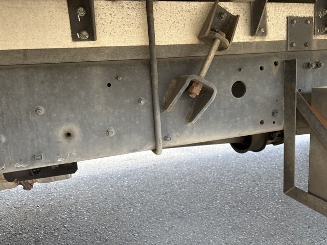 2017 Van Wing Mitsubishi Fuso Fighter QKG-FK65FZ - Image 12