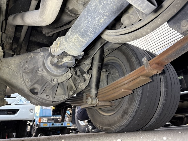 2004 Dump Tipper Truck Isuzu Elf KR-NKR81ED - Image 12