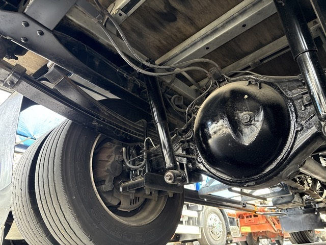 2010 Flat Body Truck Hino Dutro BDG-XZU414M - Image 12