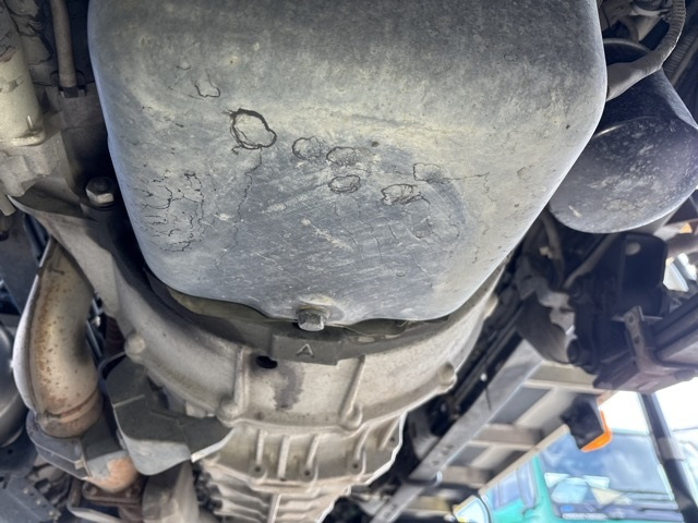 2017 Freezer Refrigerator Truck Isuzu Forward TKG-FRR90T2 - Image 12