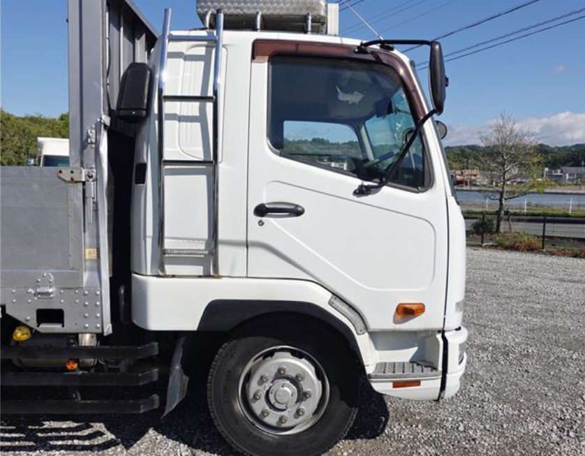 2016 Flat Body Truck Mitsubishi Fuso Fighter QKG-FK62FZ - Image 12