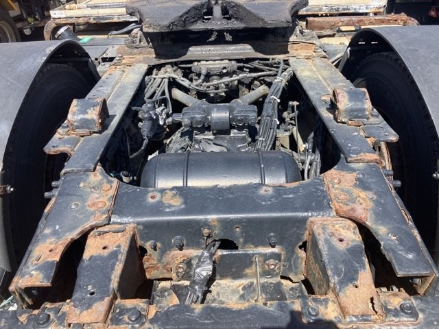 2015 Trailer Head Hino Profia QPG-SH1EDDG - Image 14