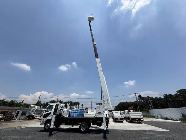 2006 Crane Truck Mitsubishi Fuso Fighter PA-FK71D - Image 11