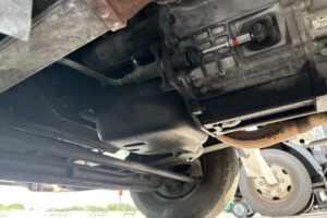 2000 Flat Body Truck Mitsubishi Fuso Canter KK-FE63EGX