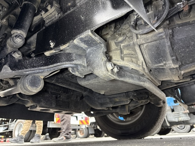 2014 Dump Tipper Truck Isuzu Elf TDG-NKS85AN - Image 13