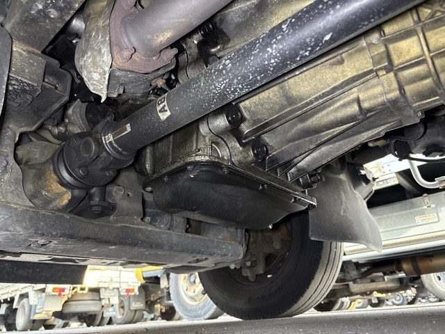 2016 Double Cab Truck Mitsubishi Fuso Canter Guts TKG-BSZ5F24 - Image 13