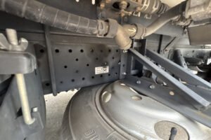 2017 Freezer Refrigerator Truck Isuzu Elf TRG-NLR85N