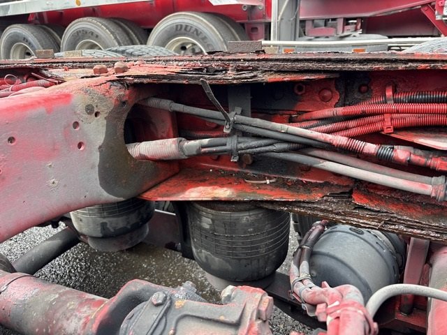 2014 Chassis Truck Nissan Quon QKG-CG5ZE - Image 13