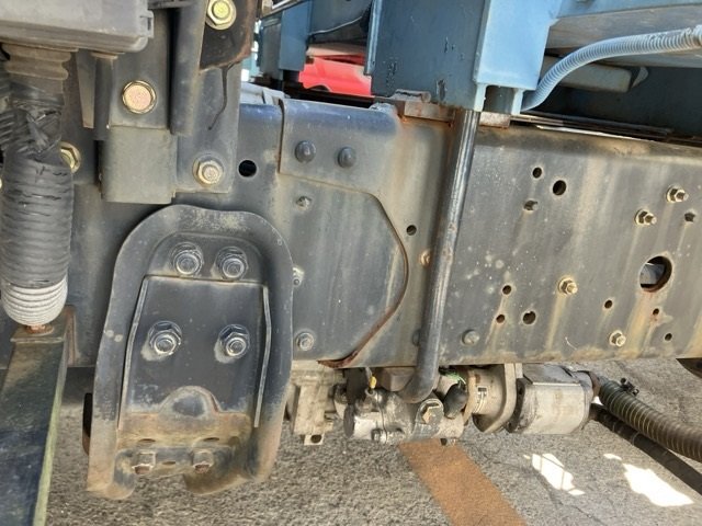 2004 Crane Truck Mitsubishi Fuso Fighter PA-FK61FJ - Image 13