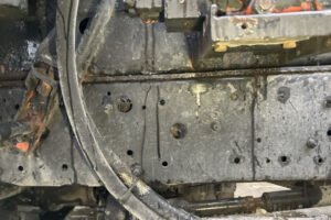 2004 Arm Roll Isuzu Forward PB-FRR35E3S