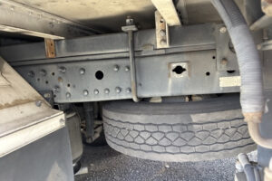 2008 Van Wing Mitsubishi Fuso Fighter PDG-FK64F