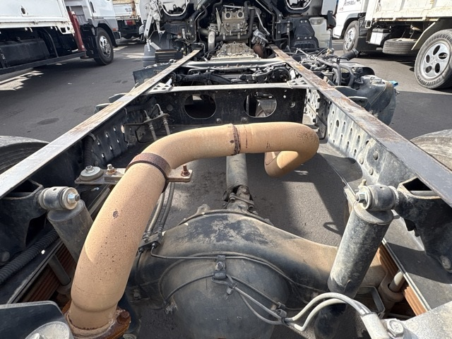 2013 Chassis Truck Mitsubishi Fuso Canter TKG-FEA80 - Image 15