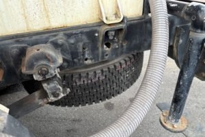 2006 Tank Truck Mitsubishi Fuso Fighter PA-FK71D