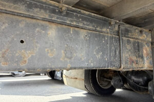 2002 Flat Body Isuzu Forward KL-FVZ34S4