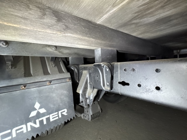 2005 Double Cab Truck Mitsubishi Fuso Canter PA-FE70DB - Image 16