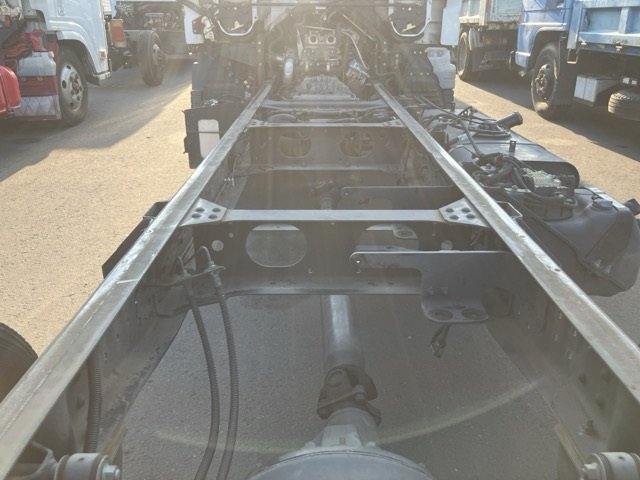 2013 Chassis Truck Mitsubishi Fuso Canter TKG-FEA20 - Image 15