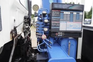 2012 Crane Truck Hino Ranger TKG-FC9JKAP