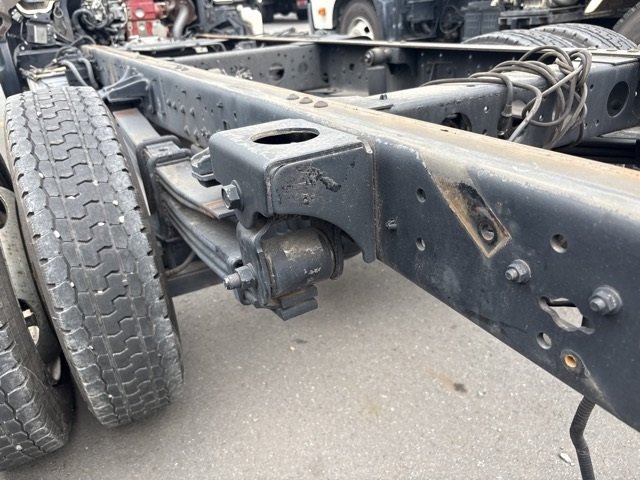 2009 Trailer Head Hino Dutro BDG-XZU334M - Image 16