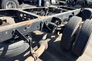 2001 Chassis Truck Isuzu Elf KK-NKR66LAR