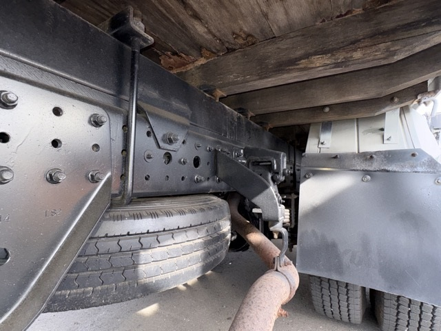 2014 Flat Body Truck Mitsubishi Fuso Canter TKG-FEA50 - Image 17