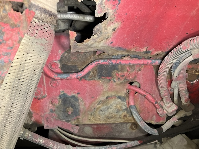 2012 Dump Tipper Truck UD Nissan Quon QKG-CW5XL - Image 17