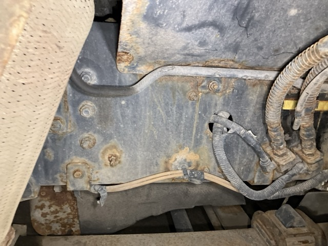 2013 Concrete Mixer Truck UD Nissan Quon QKG-CW5XL - Image 17