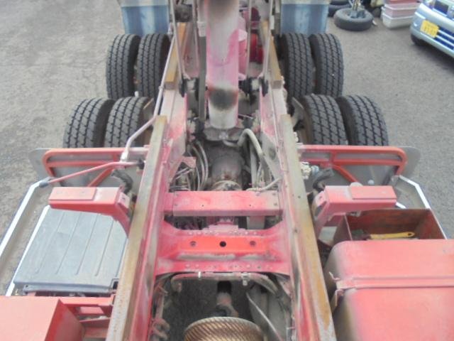 2015 Dump Tipper Truck UD Nissan Quon QKG-CW5XL - Image 18