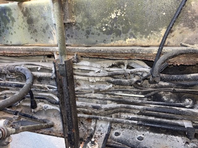 1991 Concrete Mixer Truck Mitsubishi Fuso Great U-FV415JD - Image 18