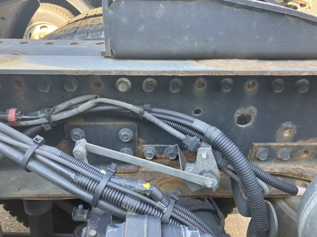 2016 Trailer Head Hino Profia QPG-SH1EEDG - Image 18