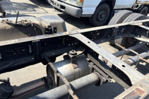2001 Chassis Truck Isuzu Elf KK-NKR66LAR