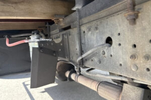 2000 Flat Body Truck Mitsubishi Fuso Canter KK-FE63EGX