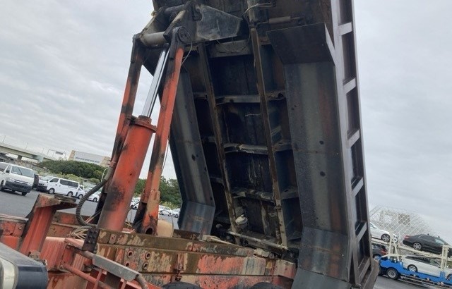 2002 Dump Tipper Truck Mitsubishi Fuso Super Great KL-FV50JJXD - Image 19