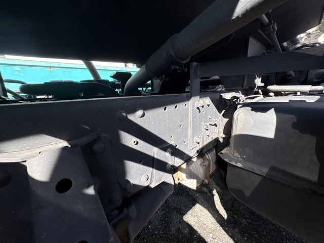 2012 Vacuum Truck Isuzu Elf SKG-NPR85YN - Image 19