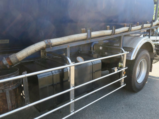2003 Tank Truck UD Nissan Big Thumb KL-CV48E - Image 20