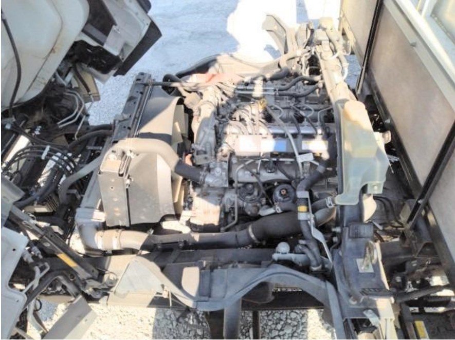 2016 Flat Body Truck Mitsubishi Fuso Canter TPG-FEB50 - Image 20