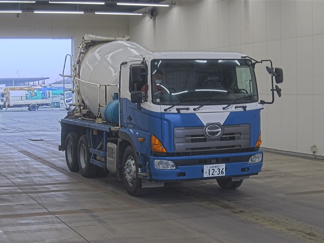 2013 Concrete Mixer Truck Hino Profia QKG-FS1AKAA - Image 3