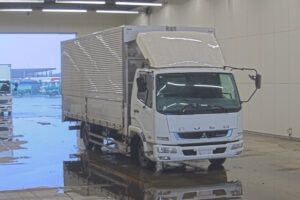 2006 Van Wing Mitsubishi Fuso Fighter PA-FK71F