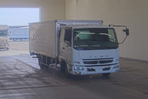 2008 Van Wing Mitsubishi Fuso Fighter PDG-FK64F