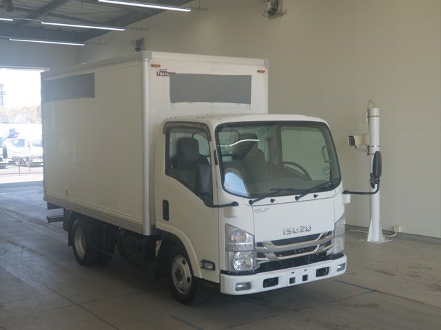 2018 Van Wing Isuzu Elf TPG-NMS85AN - Image 3
