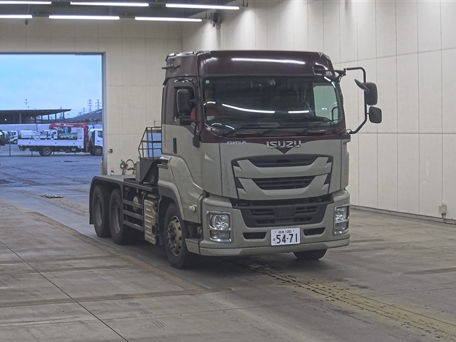 2017 Trailer Head Isuzu Giga QDG-EXZ52BJ - Image 3