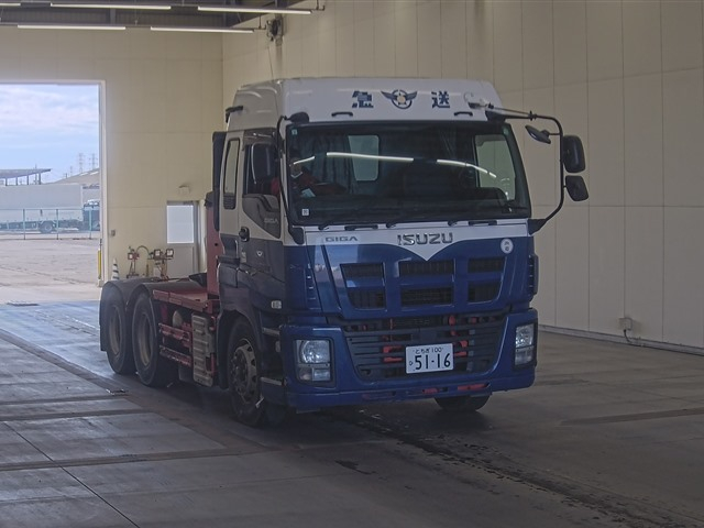 2015 Trailer Head Isuzu Giga QDG-EXY52AJ - Image 3