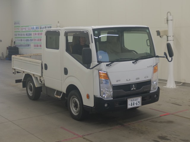 2016 Double Cab Truck Mitsubishi Fuso Canter Guts TKG-BSZ5F24 - Image 3