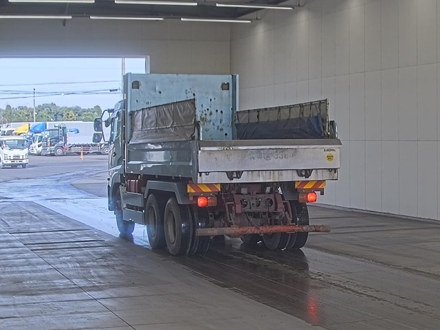 2012 Dump Tipper Truck UD Nissan Quon QKG-CW5XL - Image 3