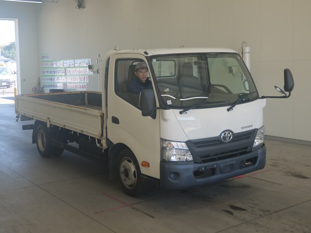 2018 Flat Body Truck Toyota Toyoace TKG-XZU710 - Image 3