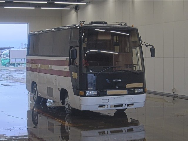 1992 Bus Isuzu Journey U-GR432F - Image 3