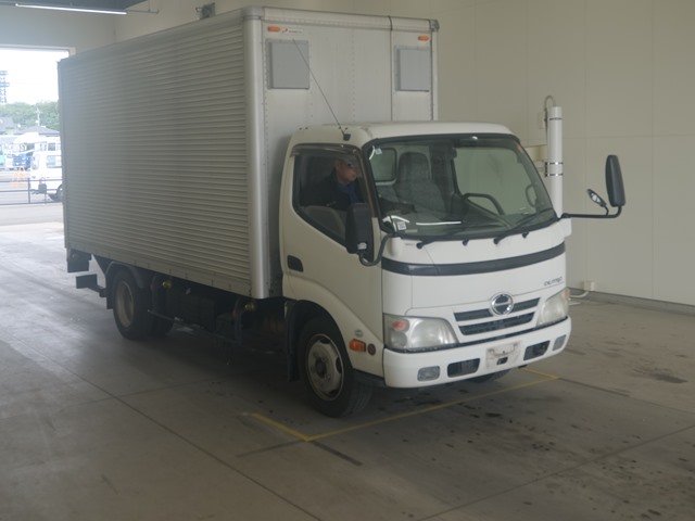 2011 Van Wing Hino Dutro BKG-XZU344M - Image 3