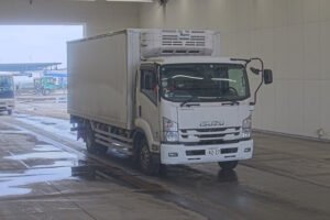 2017 Freezer Refrigerator Truck Isuzu Forward TKG-FRR90