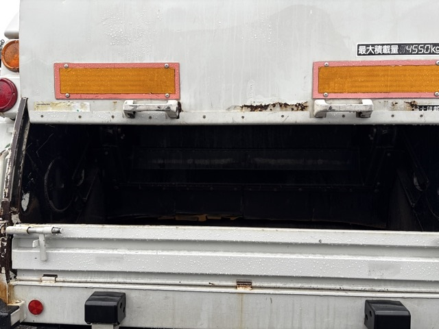 2008 Garbage Truck Isuzu Forward PKG-FSR90S2 - Image 21