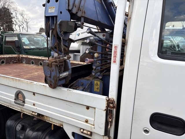 2006 Crane Truck Isuzu Elf PB-NKR81A - Image 21