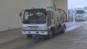 2005 Tank Truck Isuzu Forward PA-FRR34G4